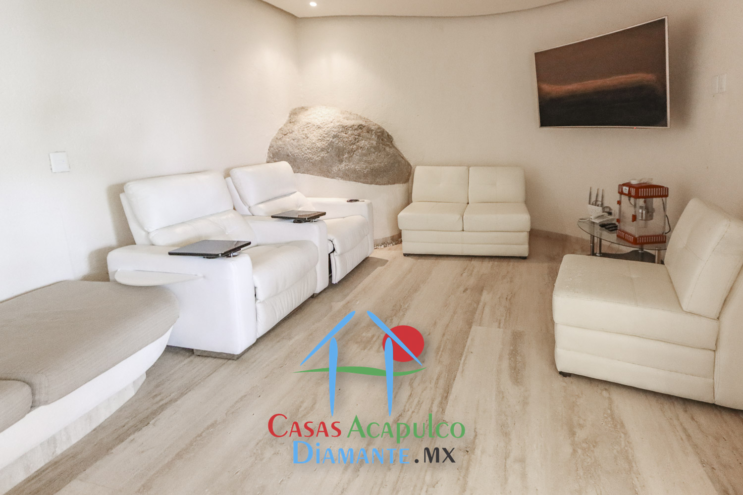 Villa Scarlet Bird - Salón de televisión 6